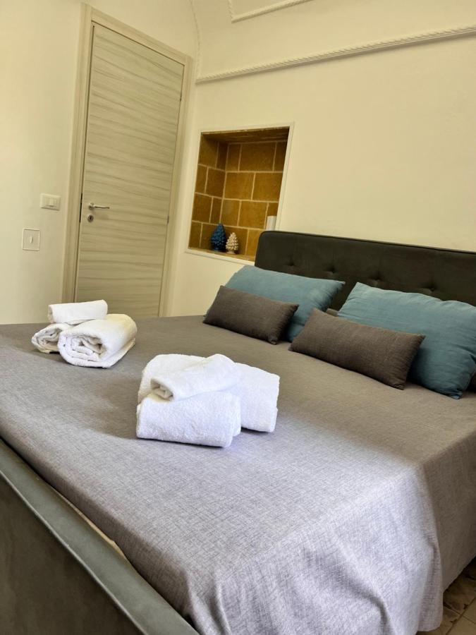 Ospitalita Siciliana Bed & Breakfast Noto Bagian luar foto