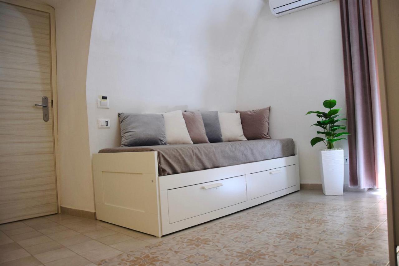 Ospitalita Siciliana Bed & Breakfast Noto Bagian luar foto